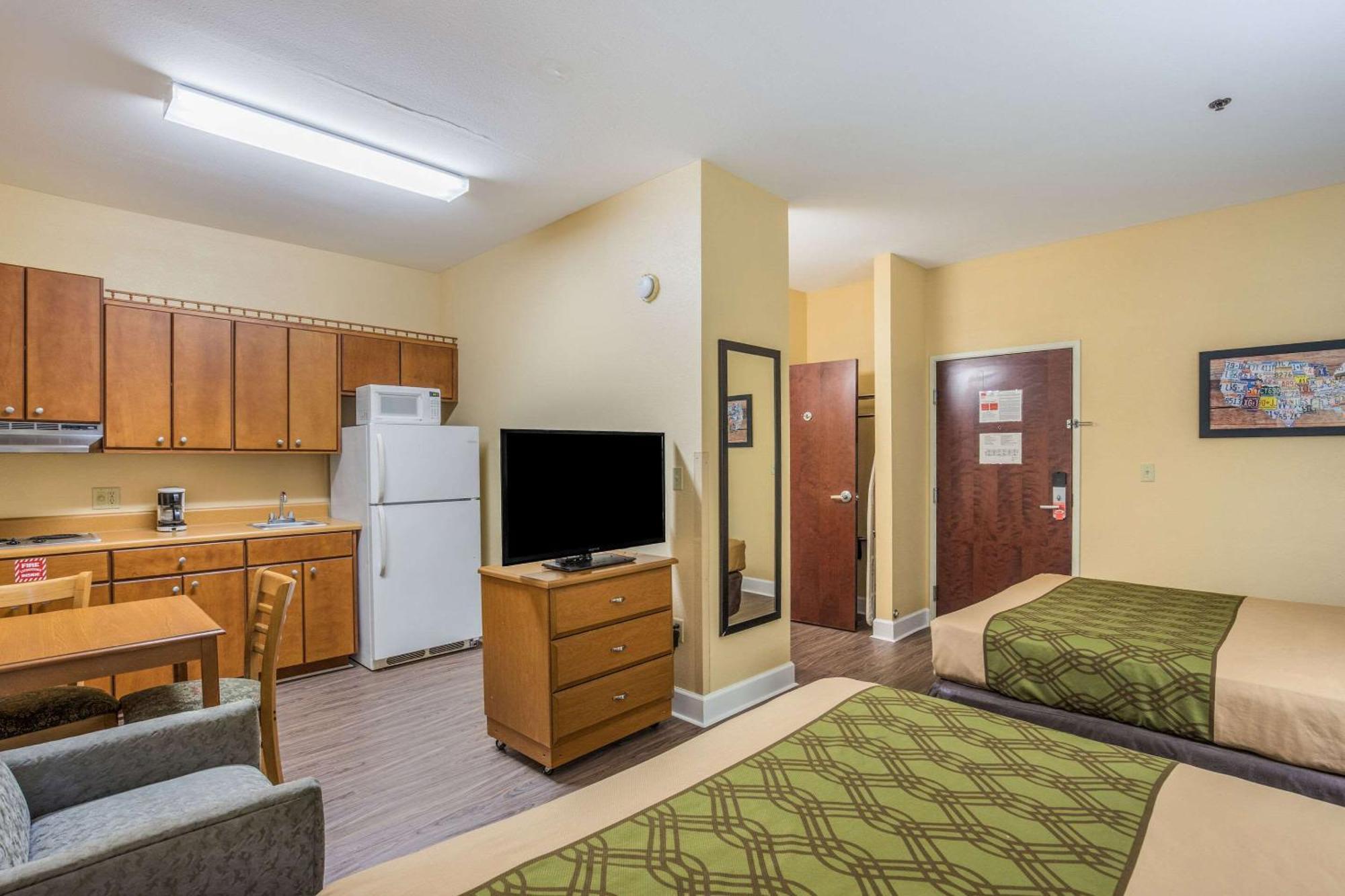 Econo Lodge Valdosta Habitación foto